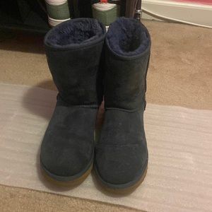 Navy Blue Mid UGG Boot